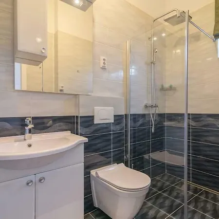 Apartament Vir